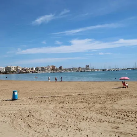 4 Personas En Altos Del Limonar Torrevieja